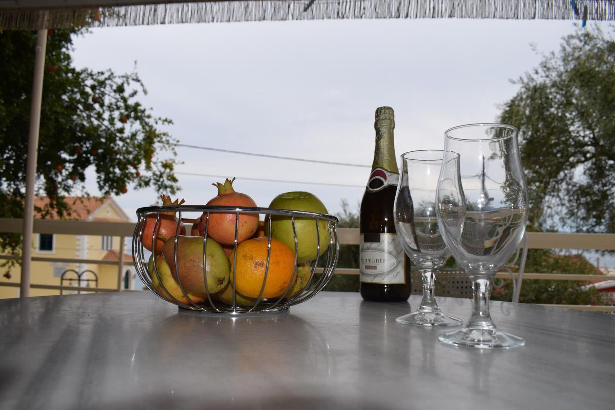 Paradisus Apartments Barbati Zewnętrze zdjęcie